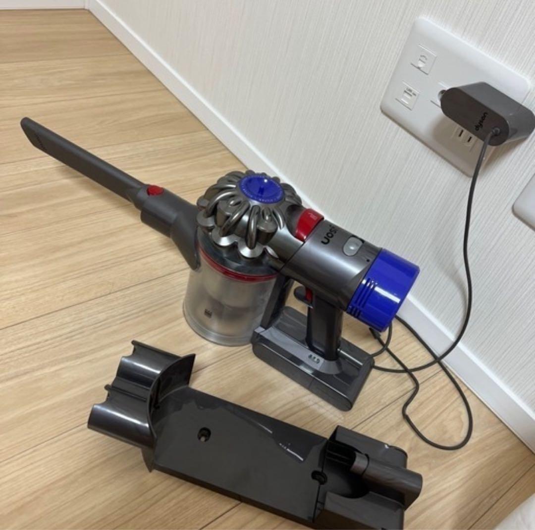 【中古品】Dyson V8 fluffy+