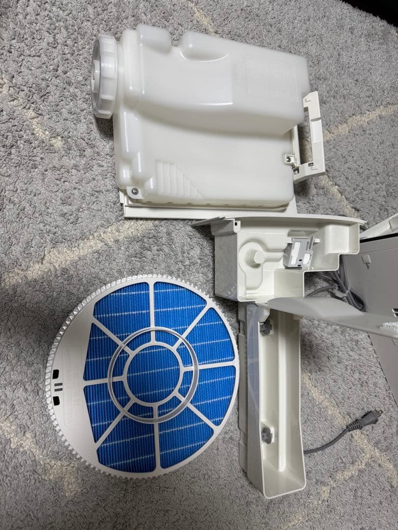 シャープ加湿空気清浄機 2022年製 KI-PX70-W