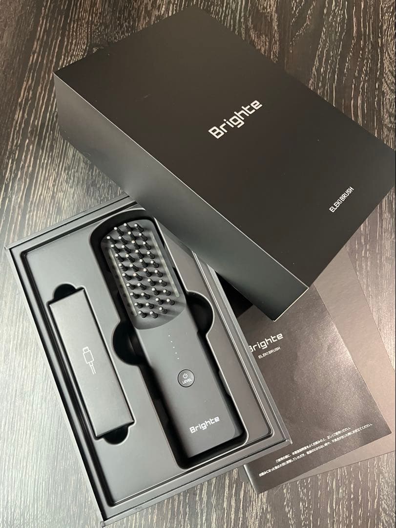 【未使用に近い】【Brighte ブライト エレキブラシ】ブラシ型 美顔器