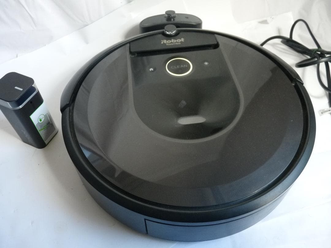 iRobot Roomba i7 ロボット掃除機 本体 ブラック
