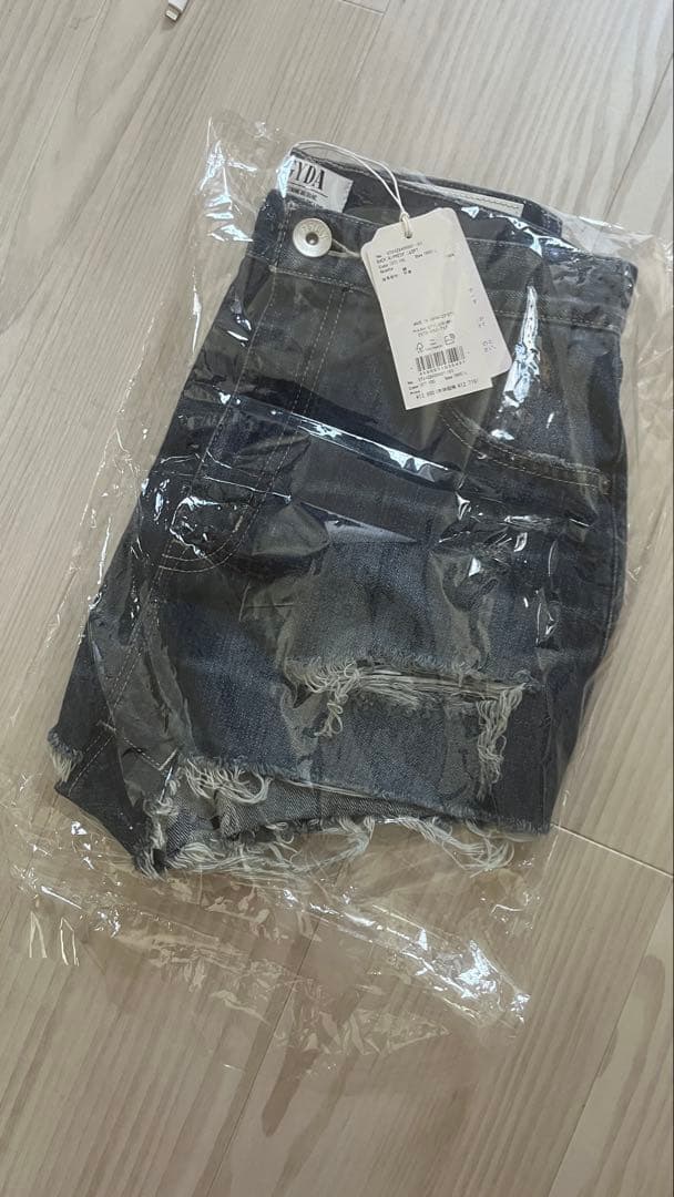 BACK RIPPEDデニムショートパンツ インディゴL