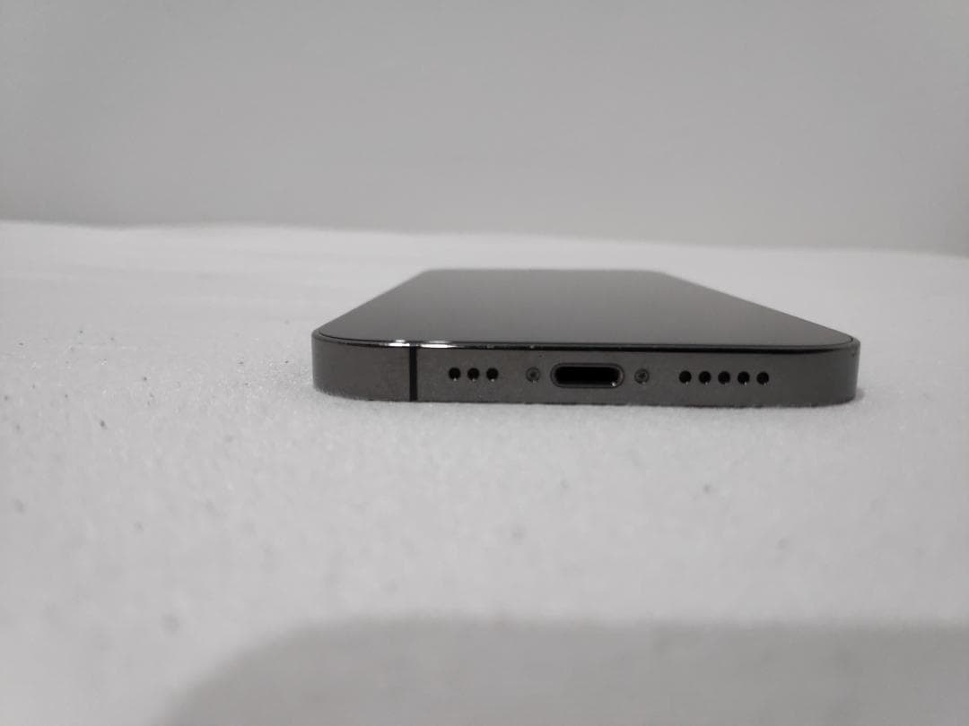 Apple iPhone 12 Pro グラファイト 256GB SIMフリー