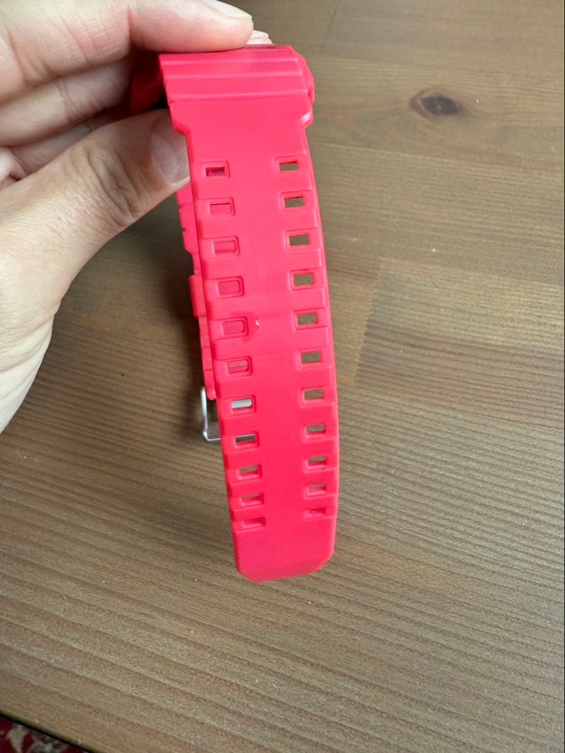 廃盤レアカラーCASIO G-SHOCK GLS-5500MM