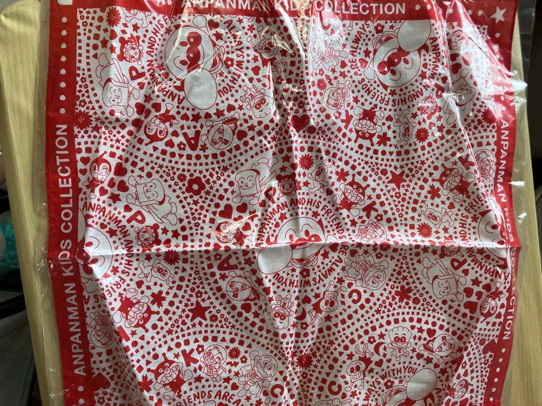 アンパンマン キッズ服　90 100 アウター　ズボン　帽子
