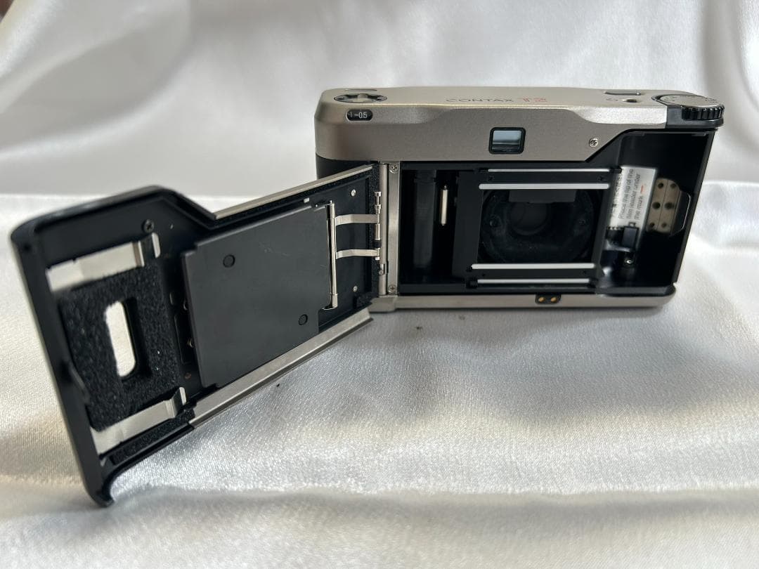 CONTAX コンタックス T2 コンパクトカメラ