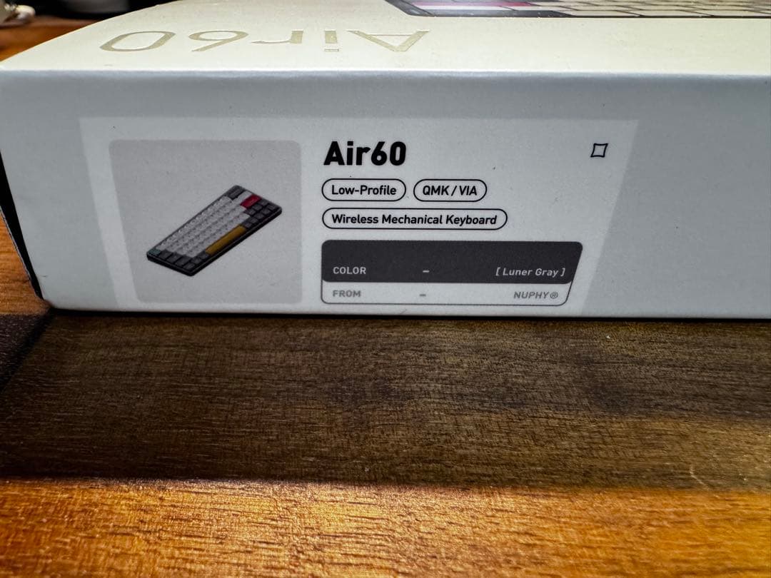 NuPhy Air60 メカニカルキーボード