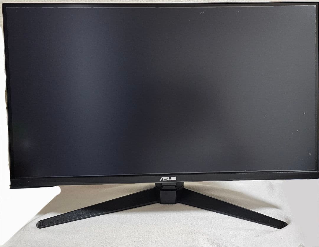 ASUS 28インチ 4K 144hz ゲーミングモニター VG28UQL1