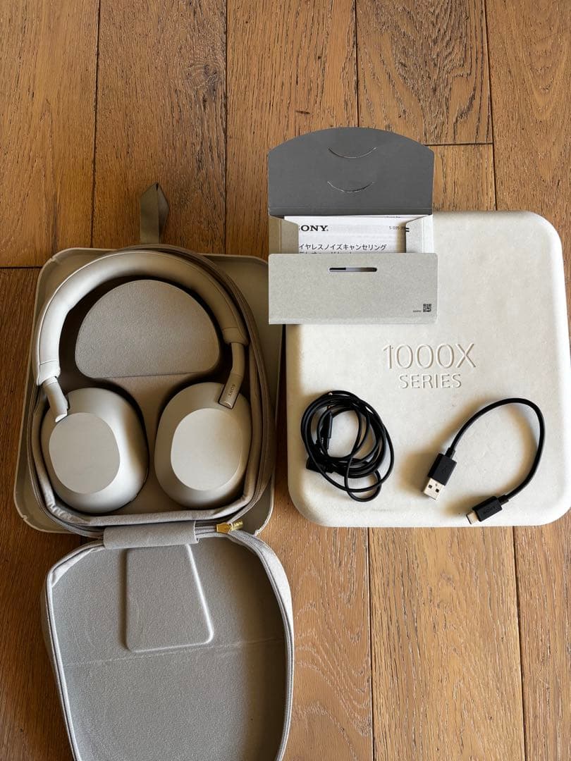 SONY ソニー WH-1000XM5S プラチナシルバー ワイヤレスヘッドホン