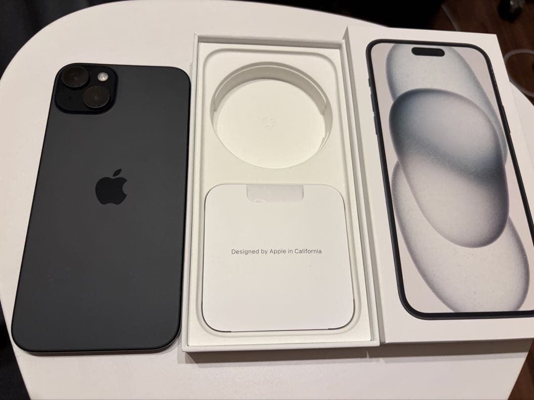 iPhone 15 Plus 128GB ブラック SIMフリー 本体