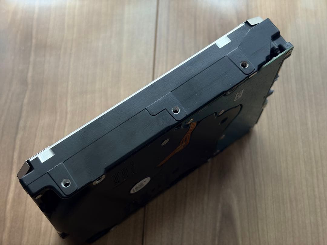 東芝 サーバー NAS用3.5インチ 20TB HDD MG10ACA20TE