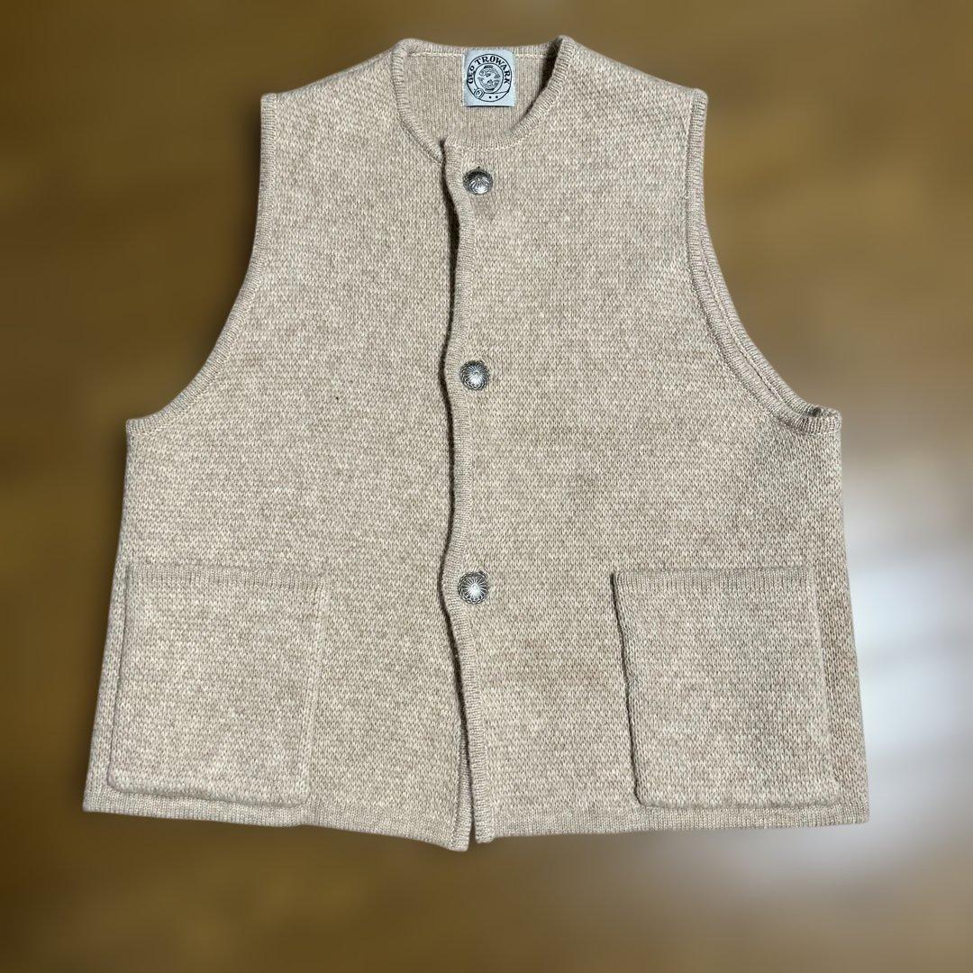 週末限定値下げ　Geo Trowark ベスト saro