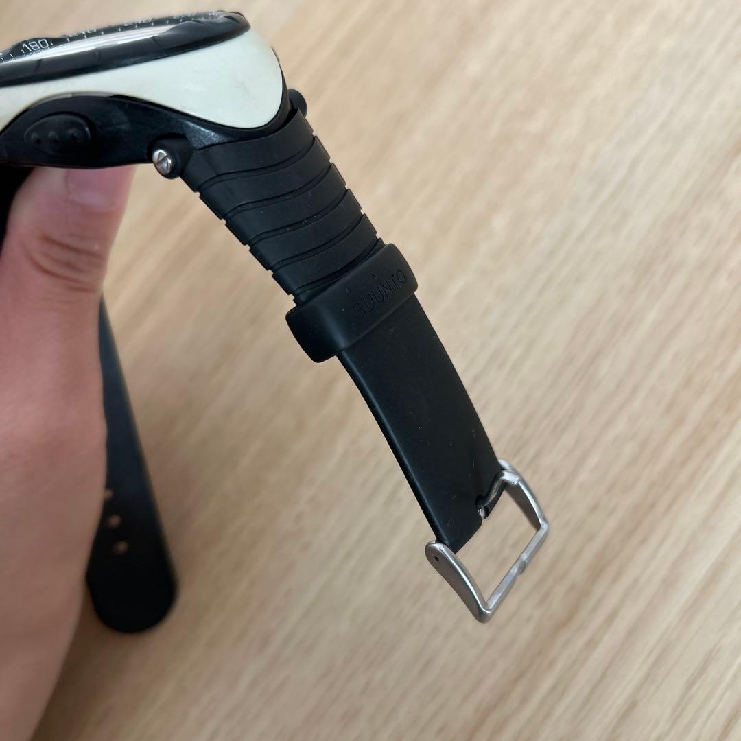 【電池切れ】suunto vector 腕時計　ジャンク品