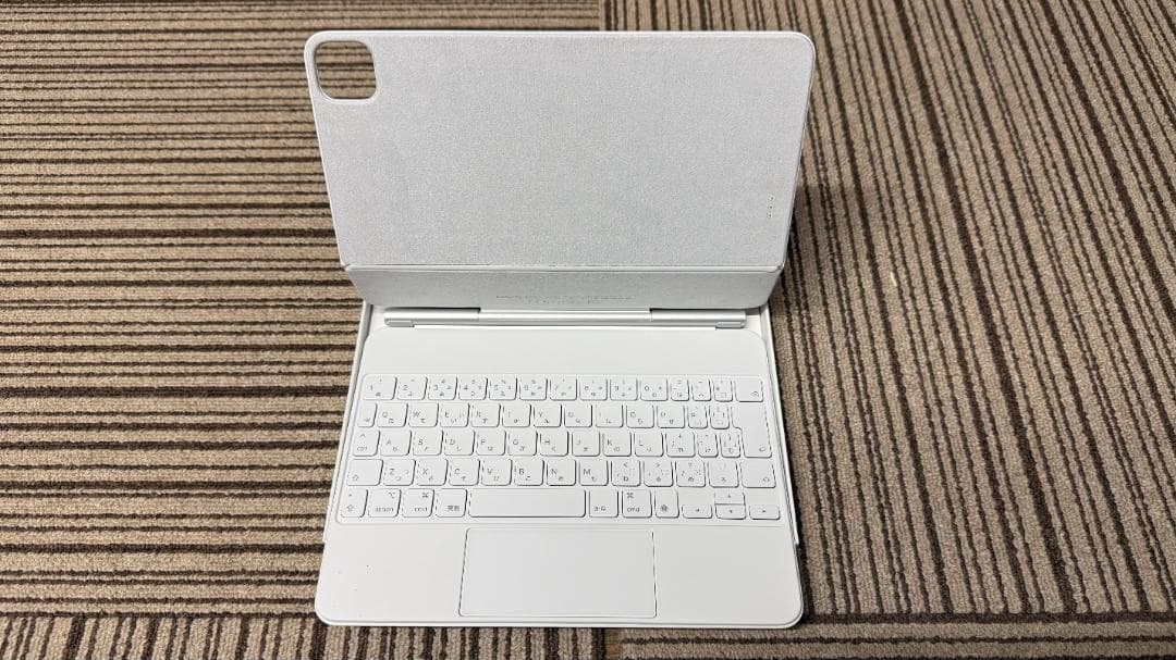 iPad Air 11インチ用Apple Magic Keyboard