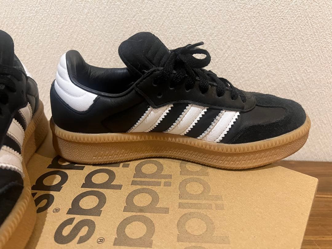 adidas サンバ SAMBA XLG ブラック/ホワイト　22cm