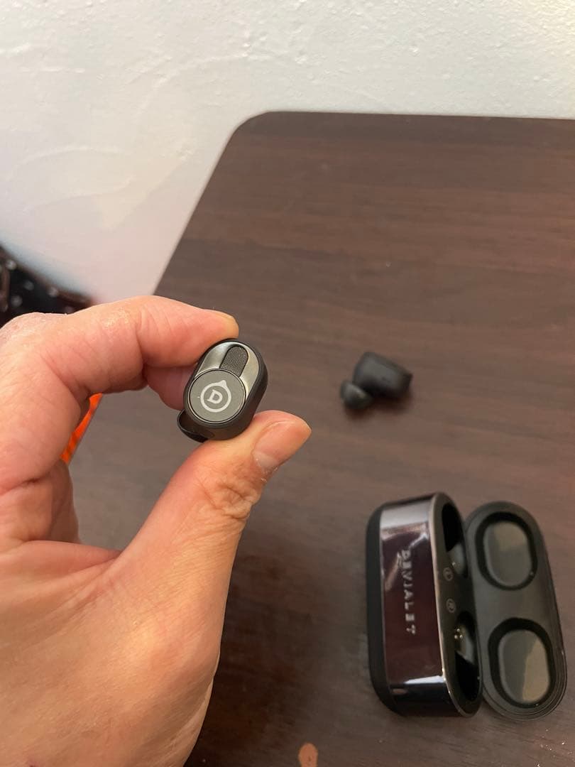 お値下げしました。 DEVIALET GEMINI2 ワイヤレスイヤホン箱付き