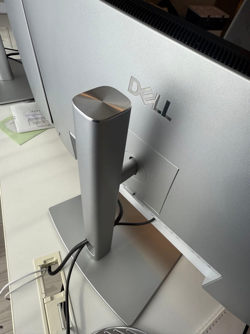 Dell U2725QE ジャンク品