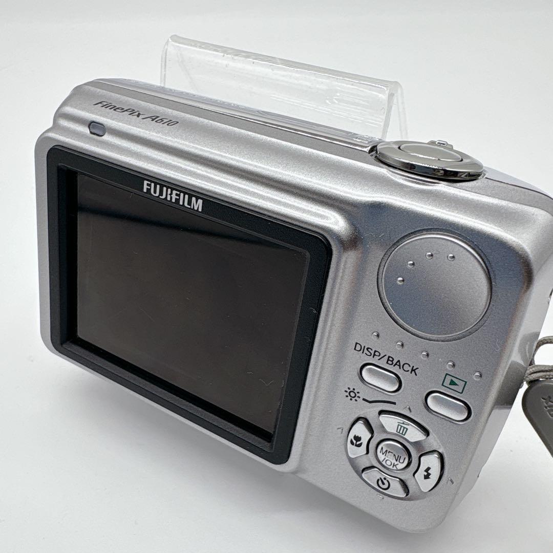 FUJIFILM FinePix A610 デジタルカメラ 単三電池使用