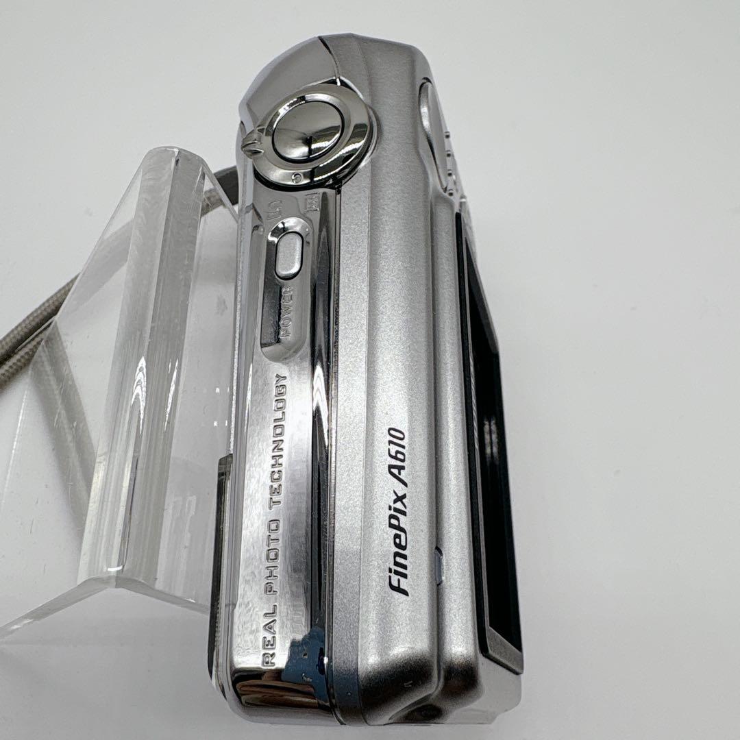 FUJIFILM FinePix A610 デジタルカメラ 単三電池使用