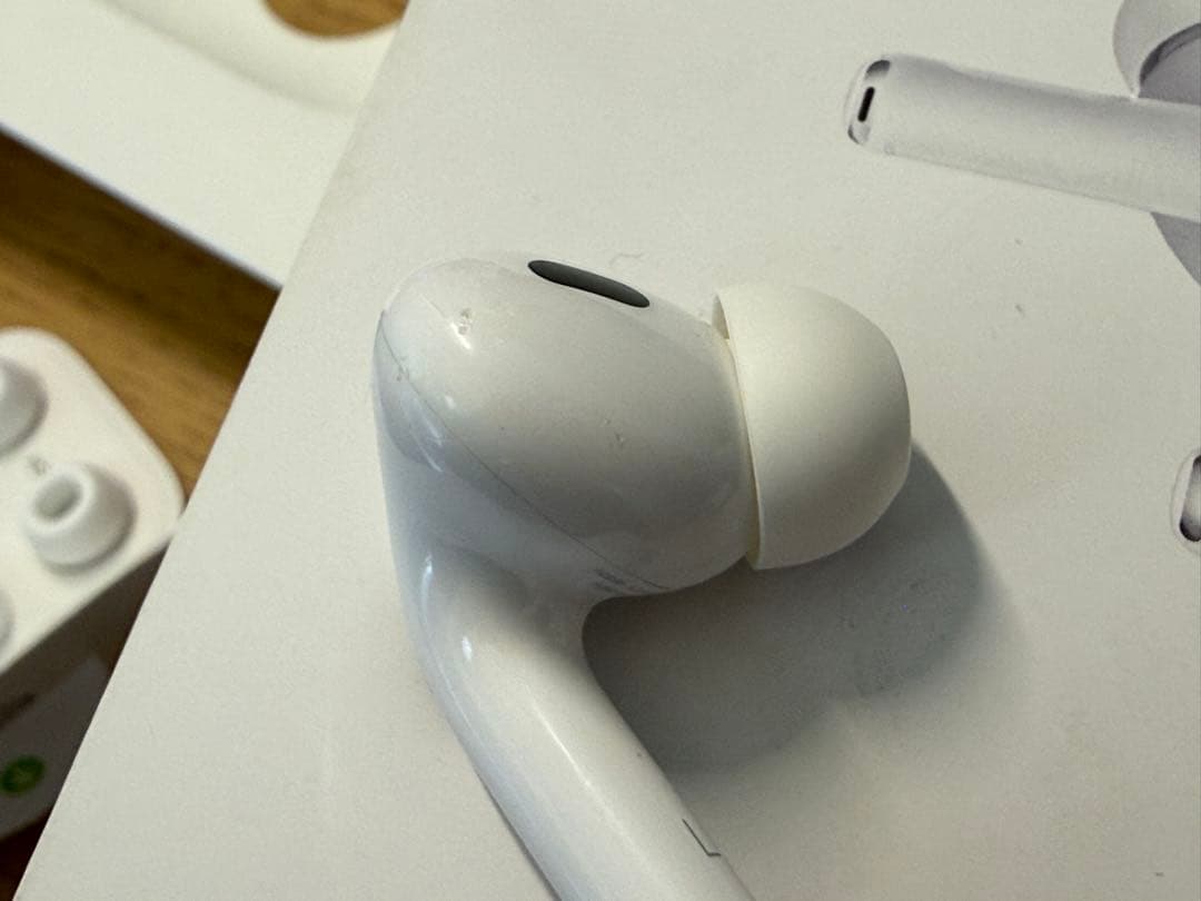 AirPods Pro（第2世代）USB-C 充電ケース付き