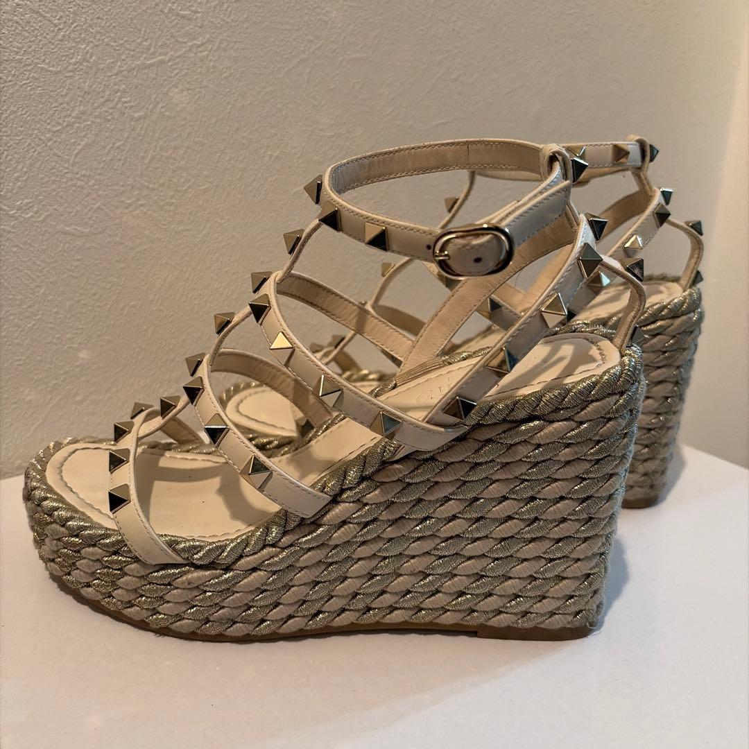 高級＊ヴァレンティノ ロックスタッズ ストラップウェッジサンダル　厚底　35