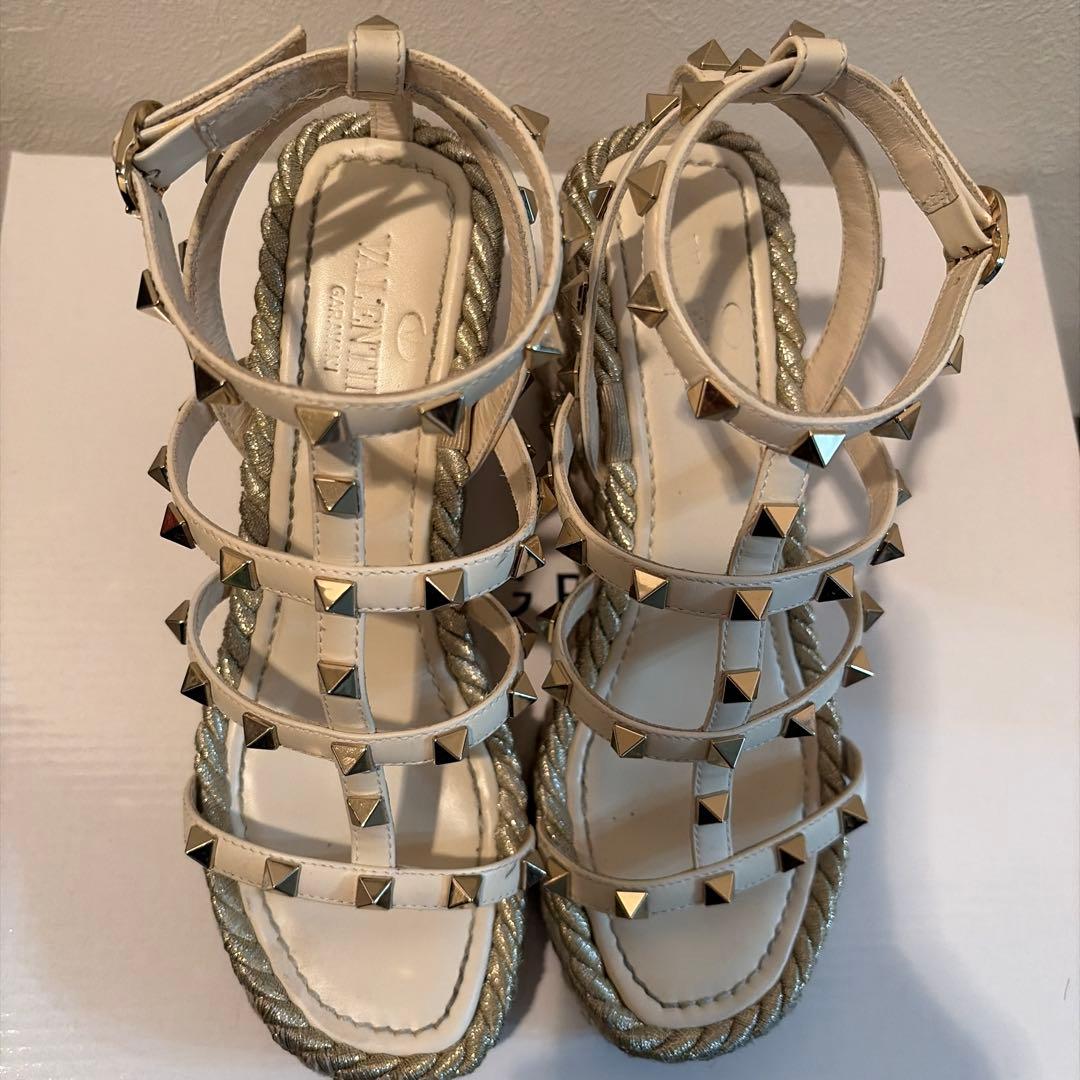 高級＊ヴァレンティノ ロックスタッズ ストラップウェッジサンダル　厚底　35
