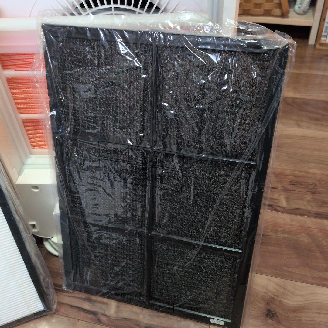 HITACHI EP-NVG90 空気清浄機 加湿機能付き　2018年