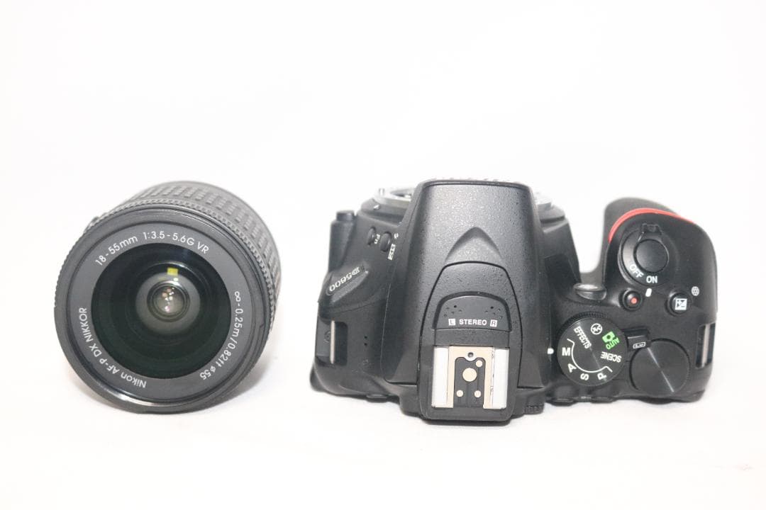 初心者応援セット!!プロ級高画質⭐シリーズ最新！Nikon D5600⭐一眼レフ