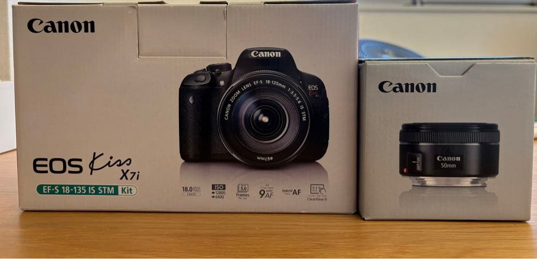EOS Kiss X7i レンズキット 単焦点レンズ
