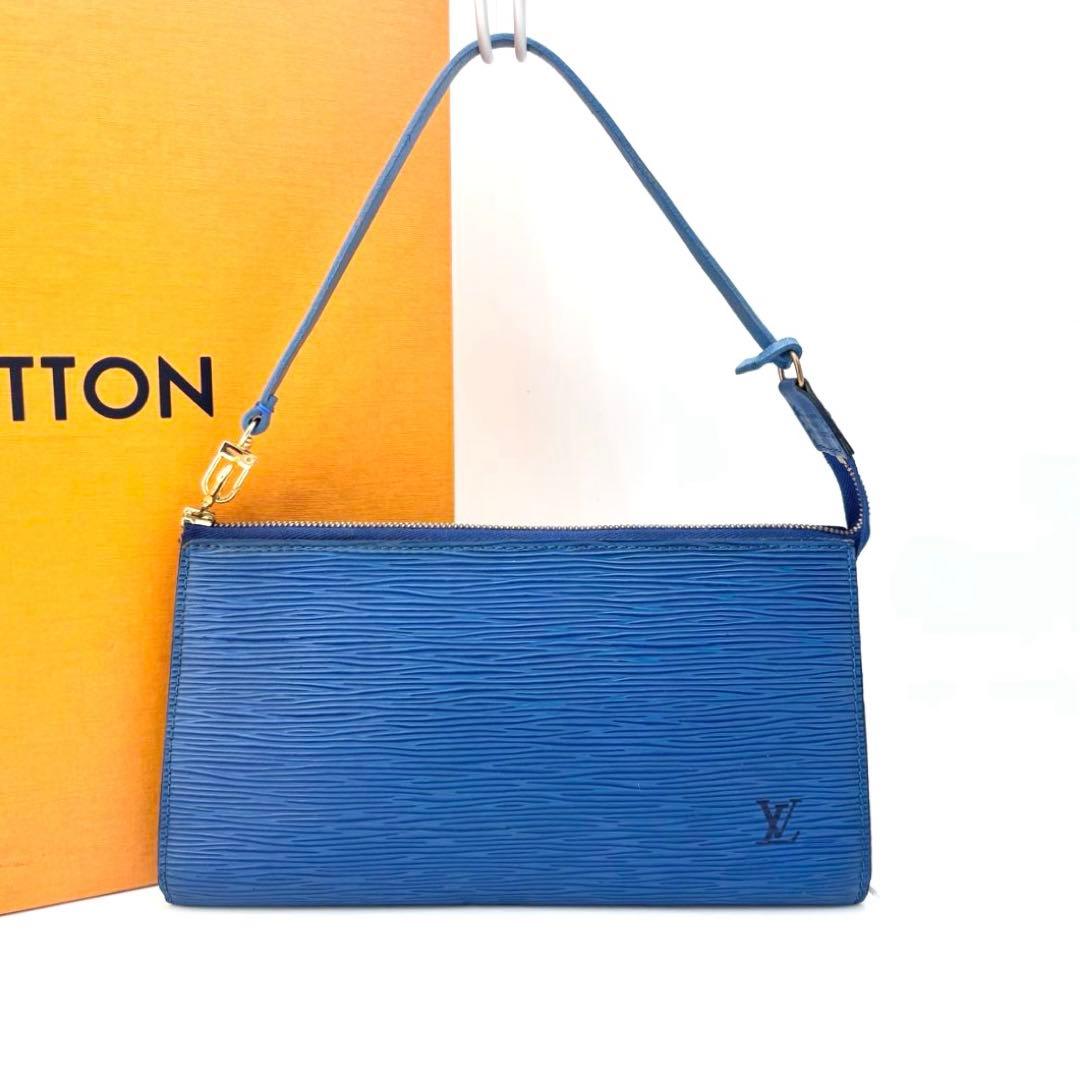 ルイヴィトン M52945 エピ ポシェット アクセソワール ポーチ ブルー