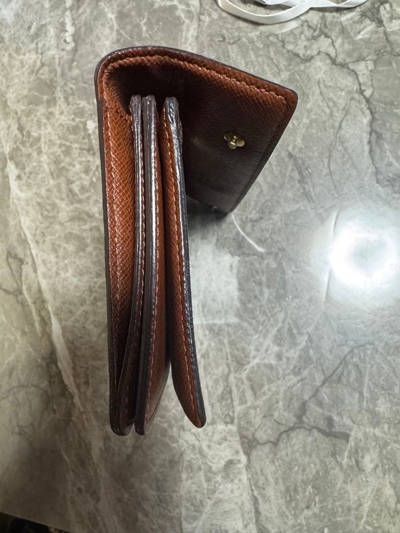 ルイビトン　チェーン付き財布