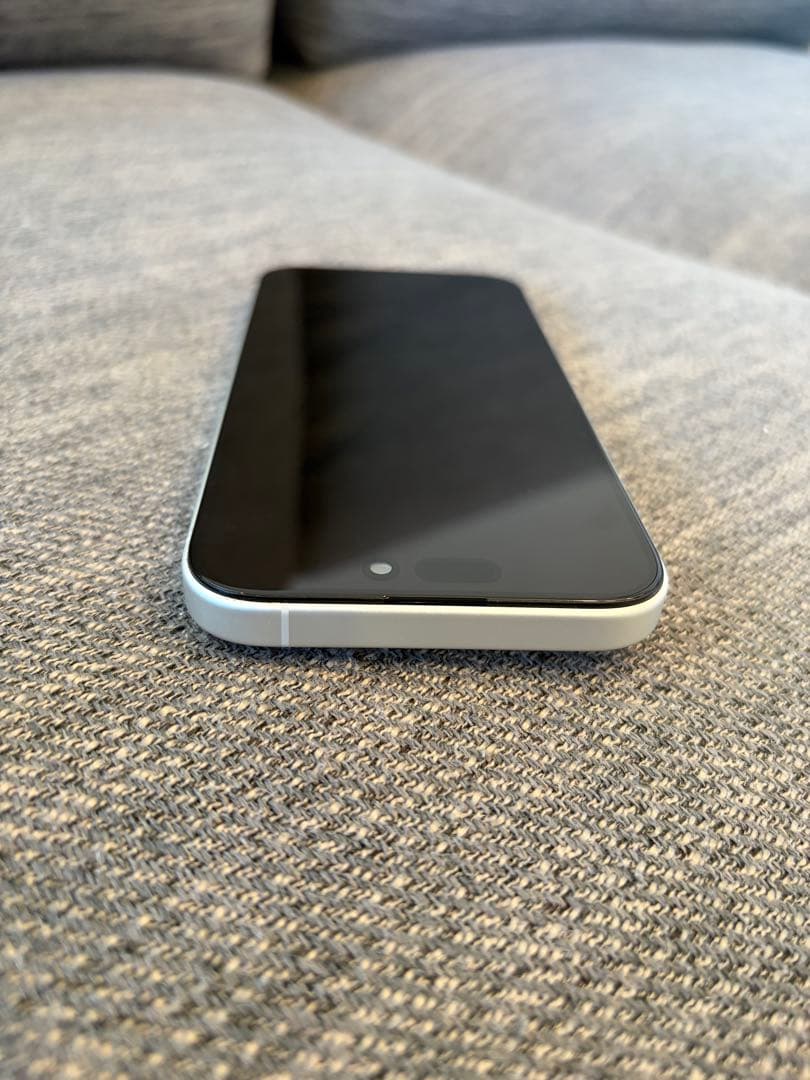 よ*し様 Apple iPhone 16本体