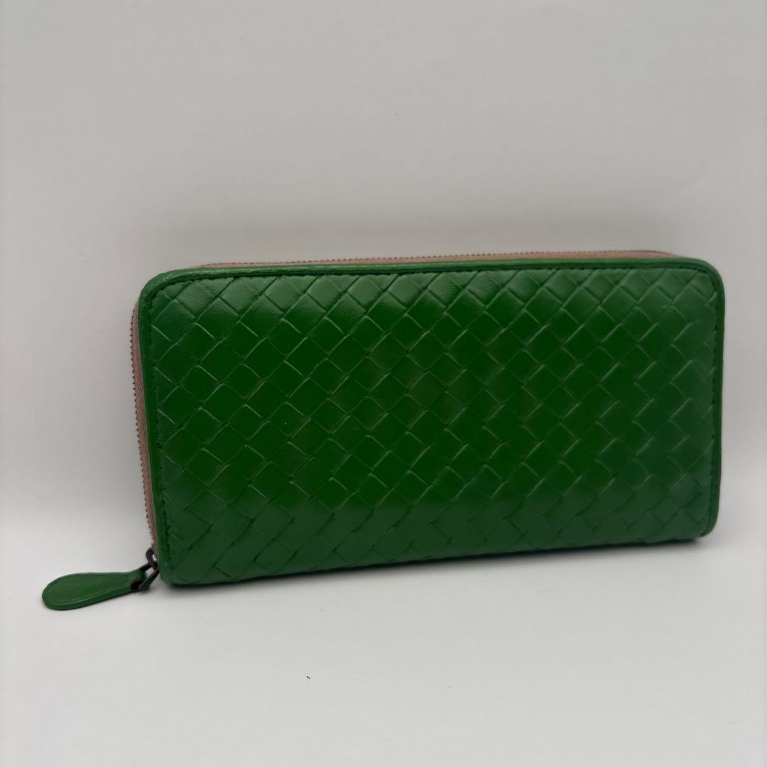 ◆正規品◆ボッティガヴェネタイントレチャート ラウンドファスナー長財布