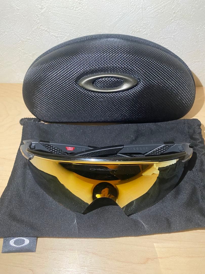Oakley スポーツサングラス ゴールドレンズ