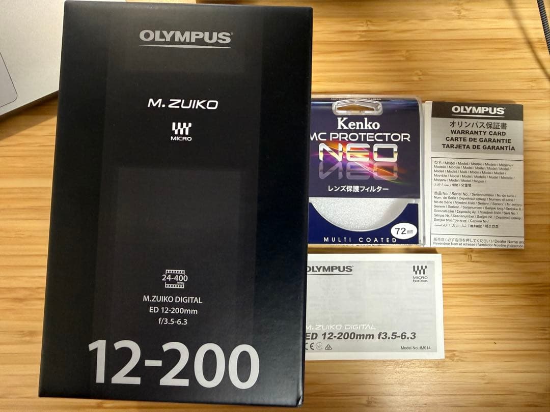 OLYMPUS M.ZUIKO ED 12-200 レンズ