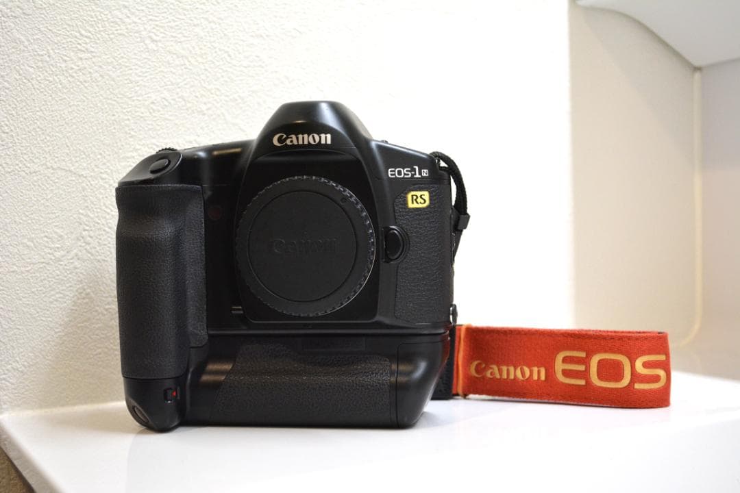 Canon EOS-1N RS フィルムカメラ