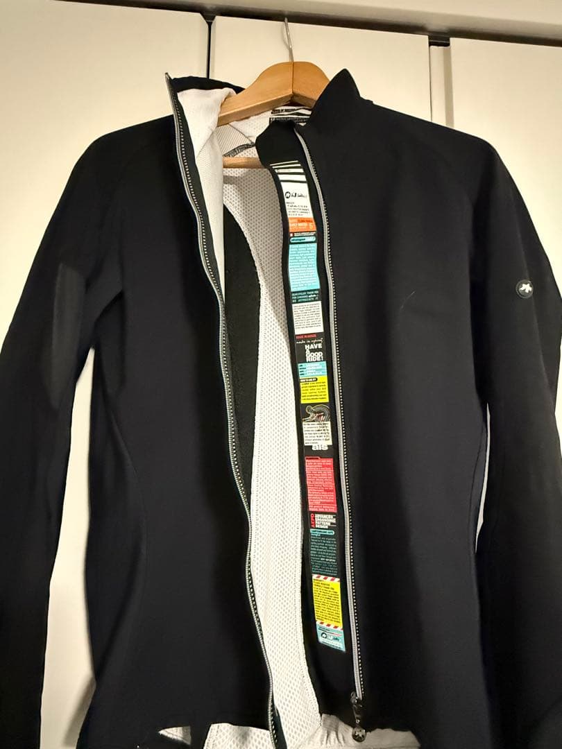 名作 ASSOS iJ.habu.5 ハブ ジャケット メンズM 東京購入