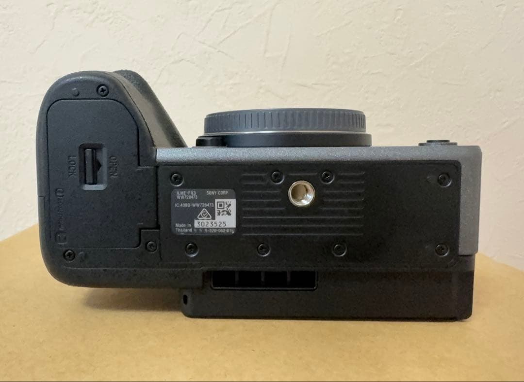 SONY Cinema Line カメラ ILME - FX3 使用回数わずか