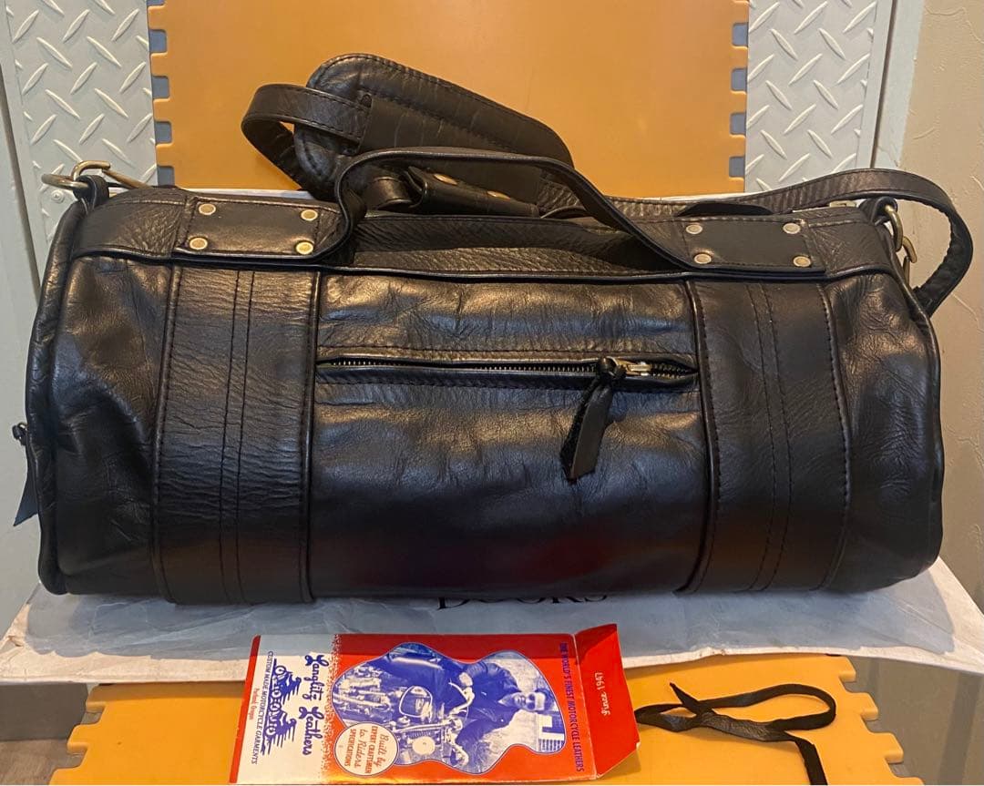 Langlitz Leathers ブラックドラムバッグ
