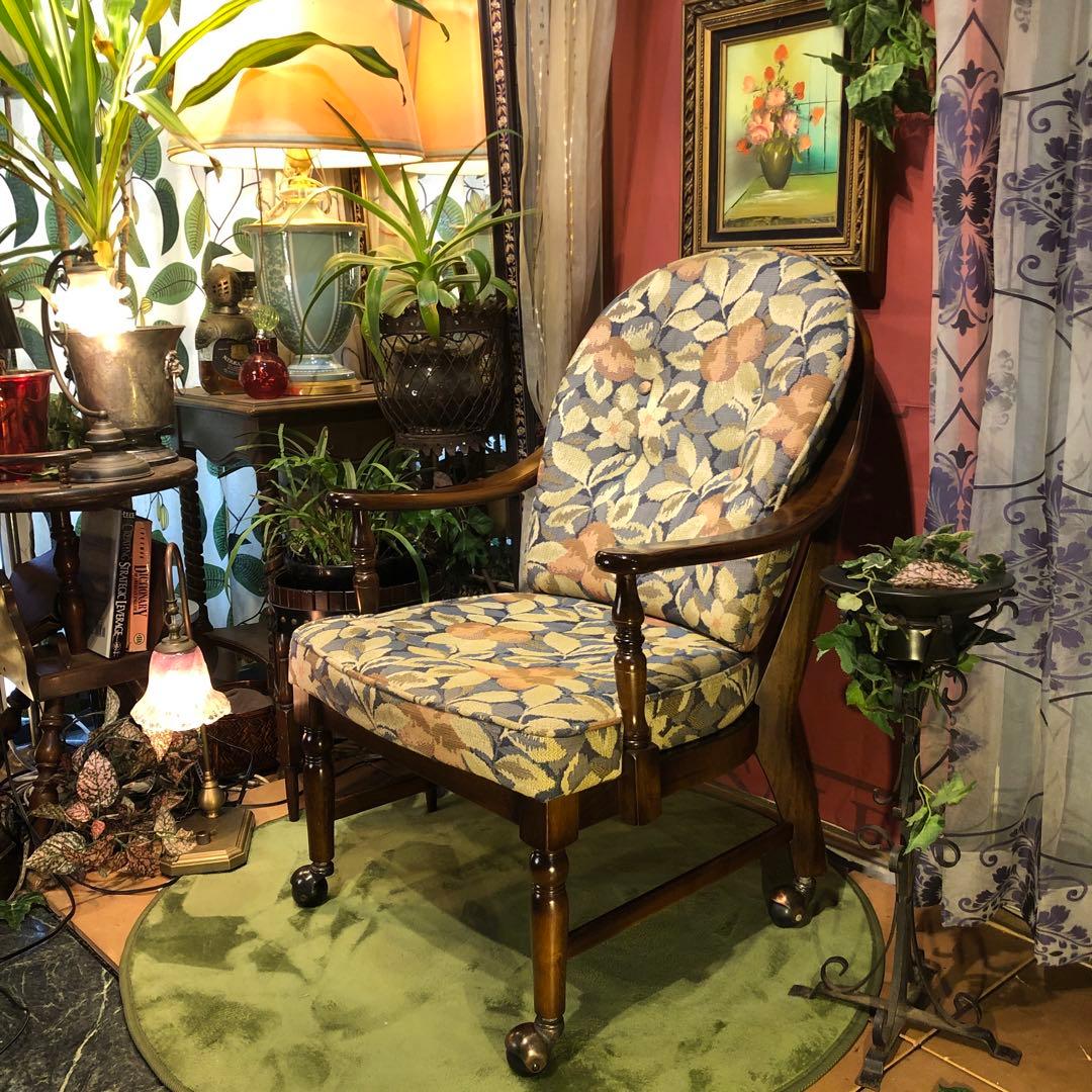 Sale 美品　カリモク　ヴィンテージ　ボールキャスター　 コロニアル チェア