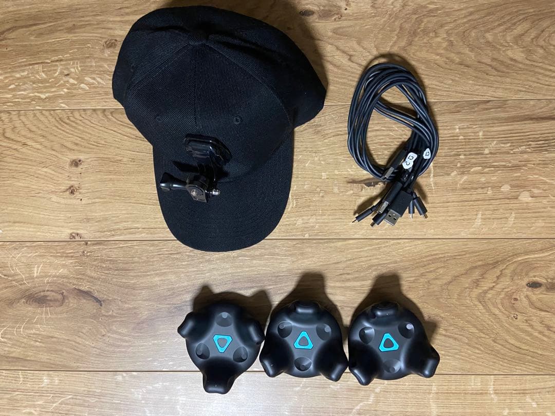 極美品 2021年製 viveトラッカー 3個 おまけ付き