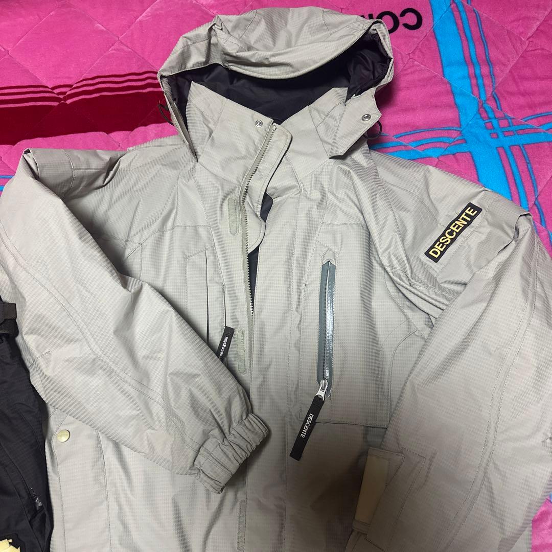 スキーウェア　上下セット