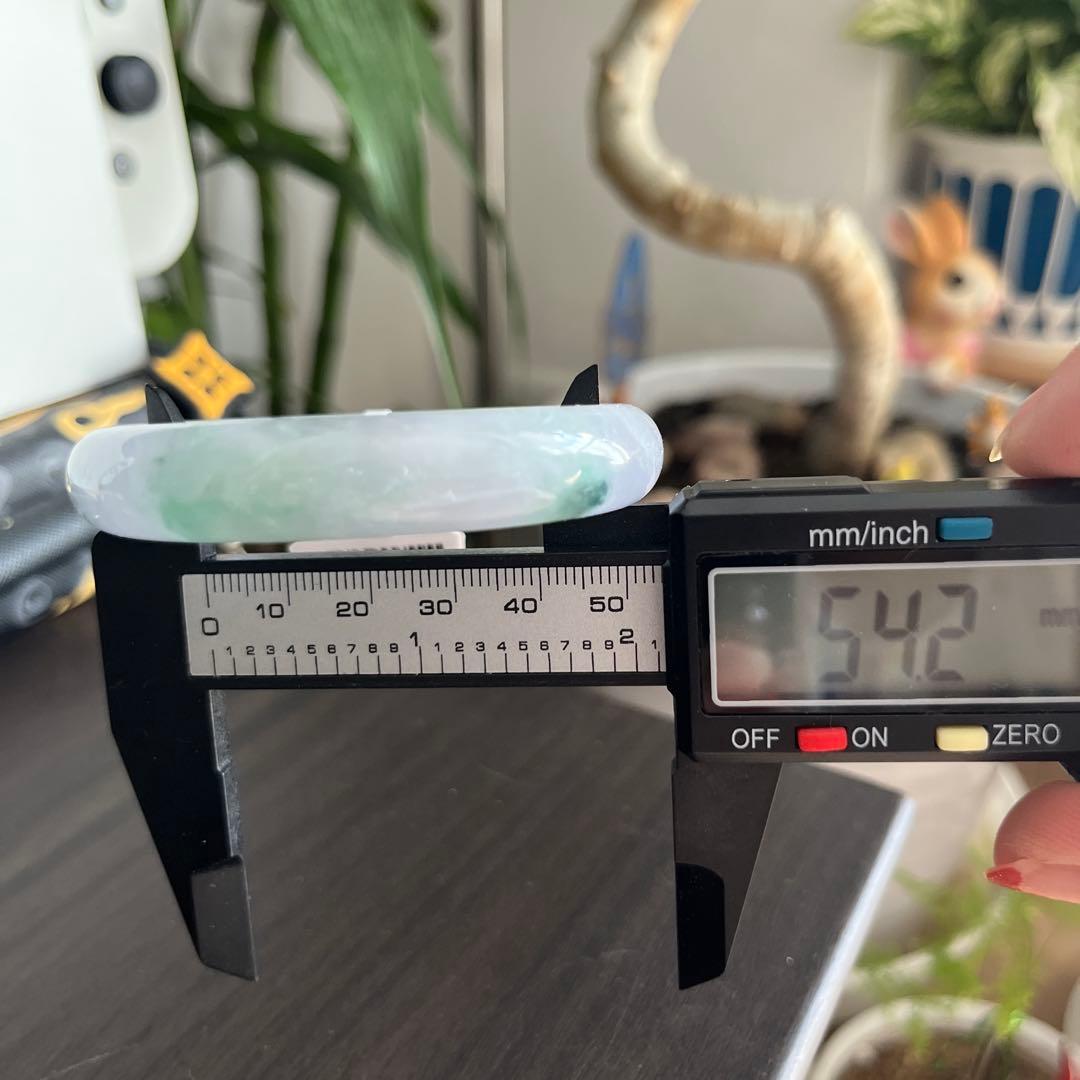 洒金翡翠バングル