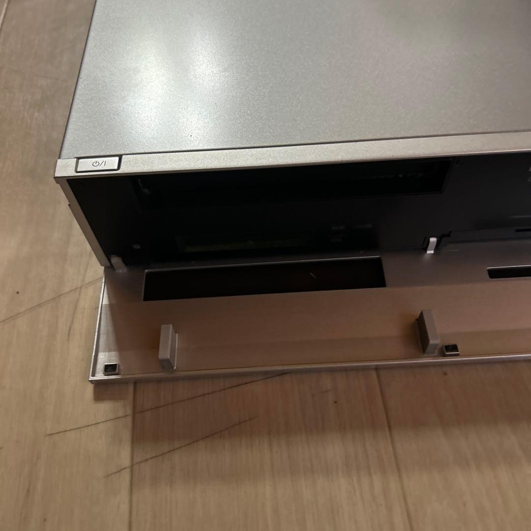 パナソニック 2TB 6チューナー ブルーレイレコーダー DMR-BXT3000