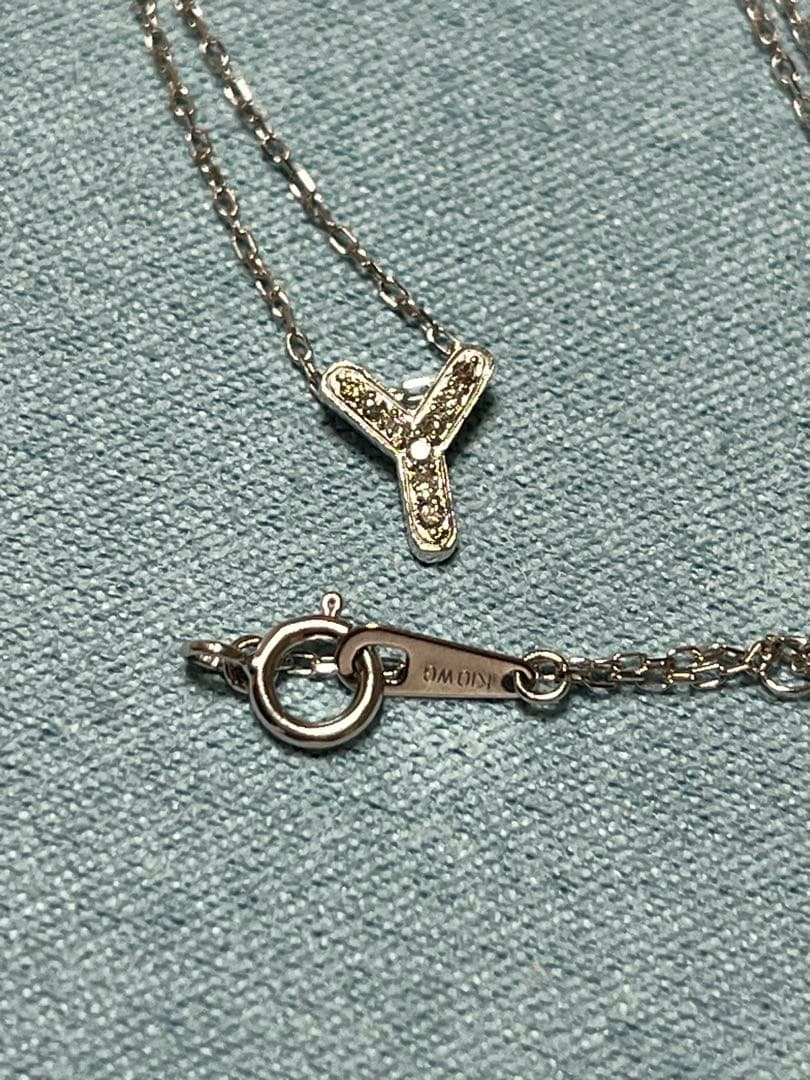 k10WG イニシャルネックレス Y