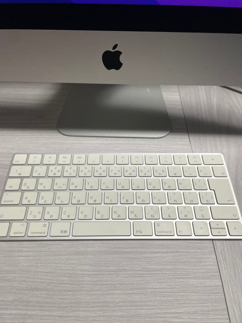 Apple iMac 21.5インチ 2017モデル