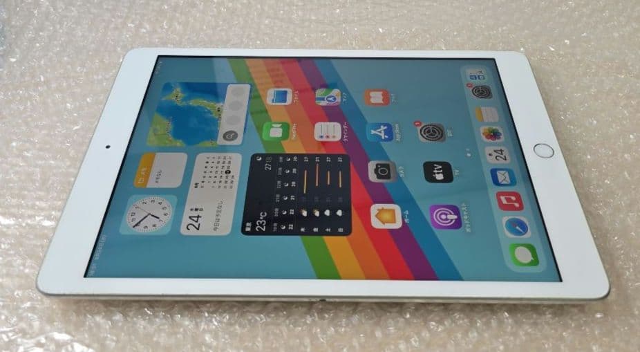 ゆ*う様 iPad 8◼️第8世代◼️Wi-Fi版◼️バッテリー良品◼️58