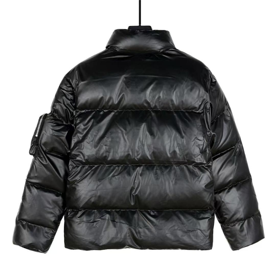 PRADAブラックダウンジャケット ショート丈