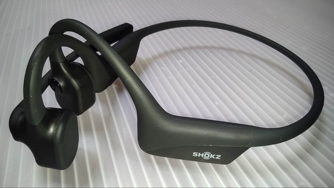 Shokz　ショックス　OpenComm2　骨伝導　ワイヤレス　イヤホン