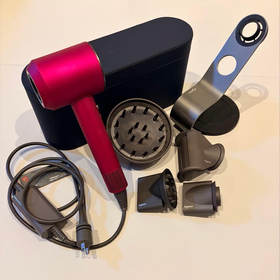 dyson supersonic hd08 付属品ケースあり