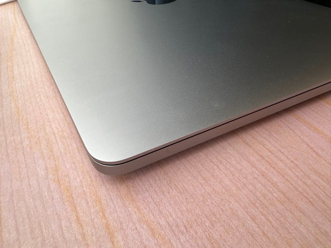 MacBook Pro 2020 13インチ 1TB 本体